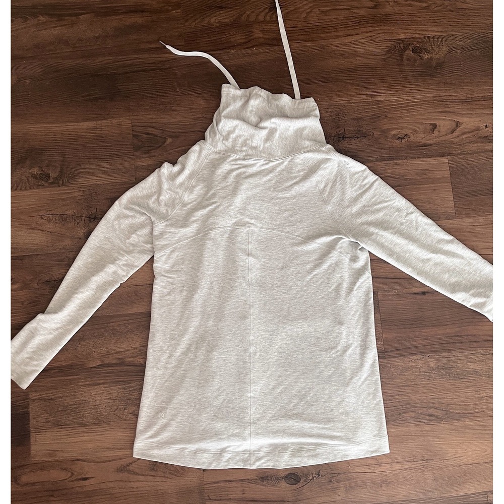 Lululemon Jacket Womens 10 Gray Heather Full Zip Precision Asymmetrical Running - Picture 3 of 6